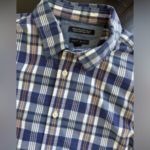 Banana Republic Men’s button down size Large